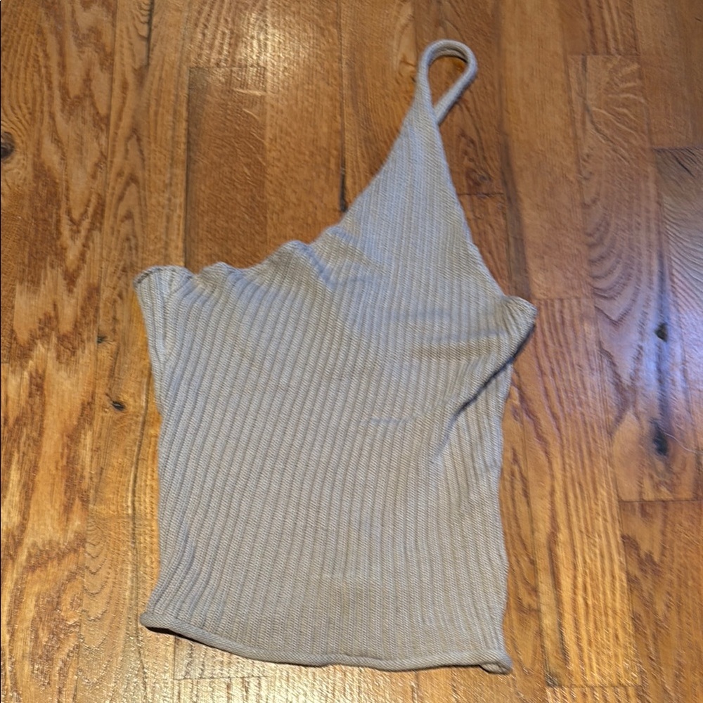 Princess Polly oatmeal/tan one shoulder sweater tank size 4